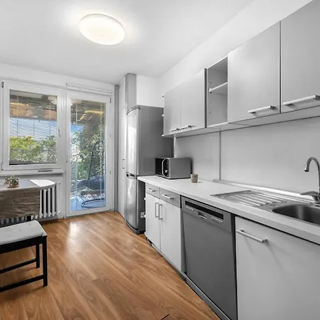 Daire 10 Minutes From Centre With Garden *